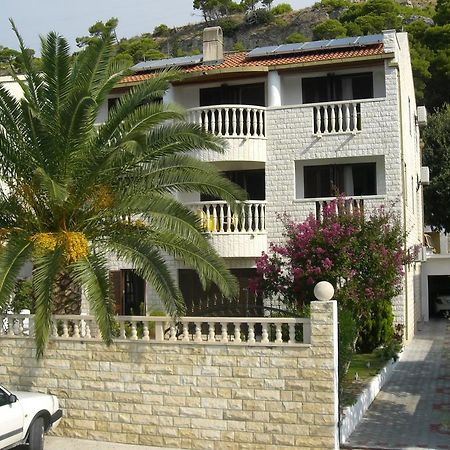 Studio Apartmani Topic Omiš Dış mekan fotoğraf